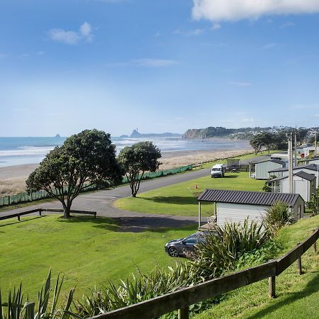 Oakura Beach Holiday Park Buitenkant foto