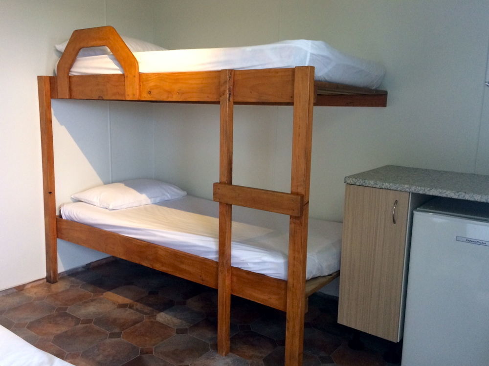 Oakura Beach Holiday Park Buitenkant foto