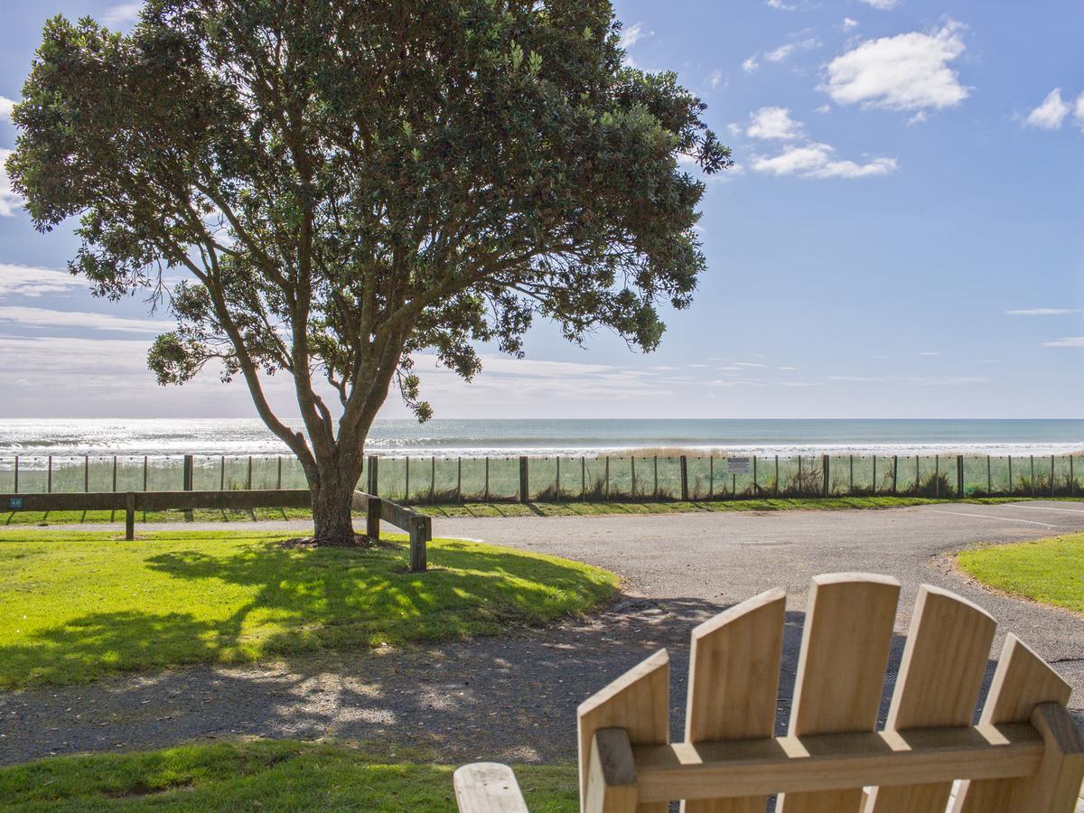 Oakura Beach Holiday Park Buitenkant foto