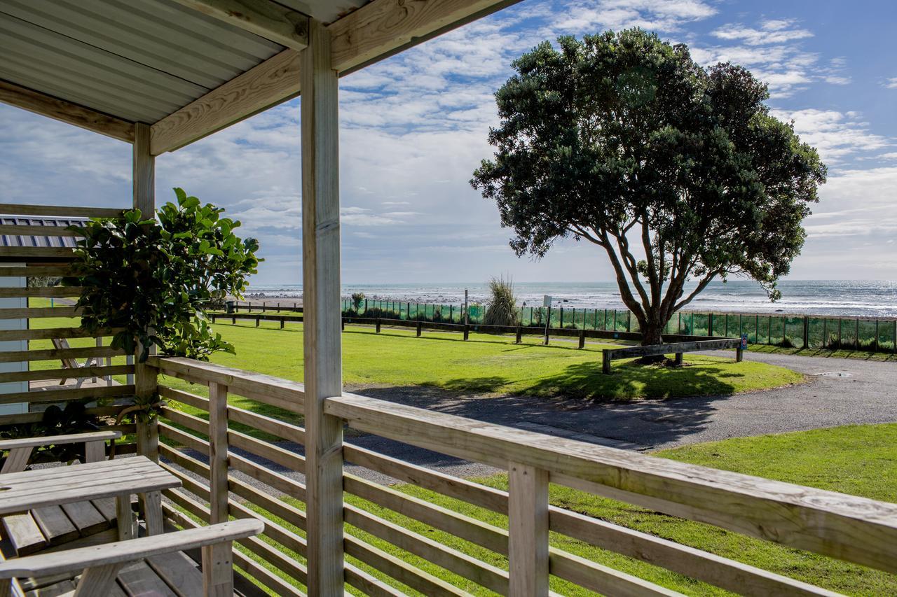 Oakura Beach Holiday Park Buitenkant foto