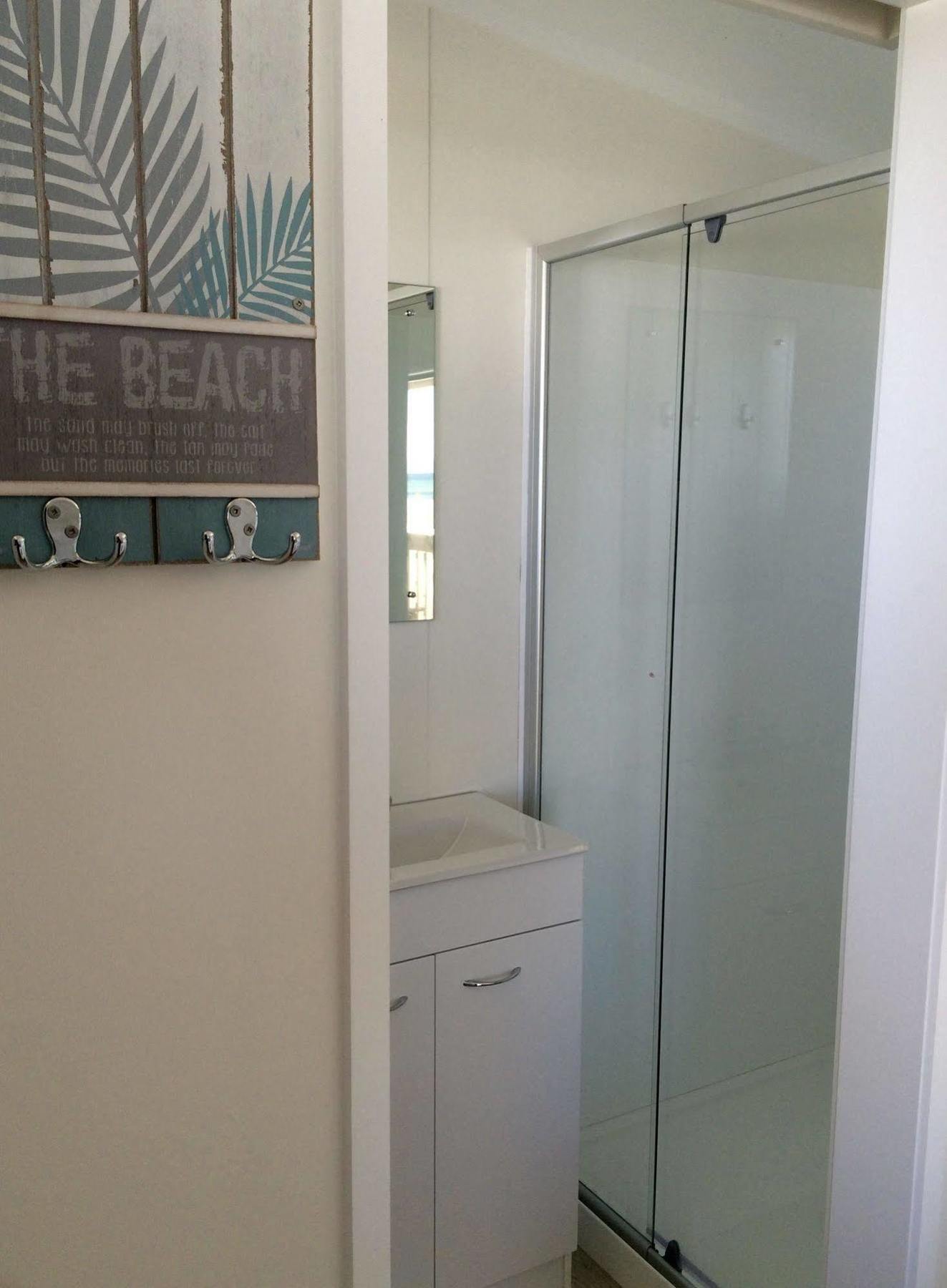Oakura Beach Holiday Park Buitenkant foto